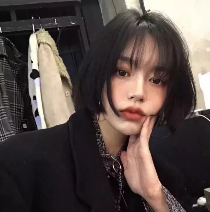 爆笑温情喜剧《奇怪的她》沈恩敬：70岁毒舌老奶奶突然变回20岁少女，重返青春疯狂追梦
